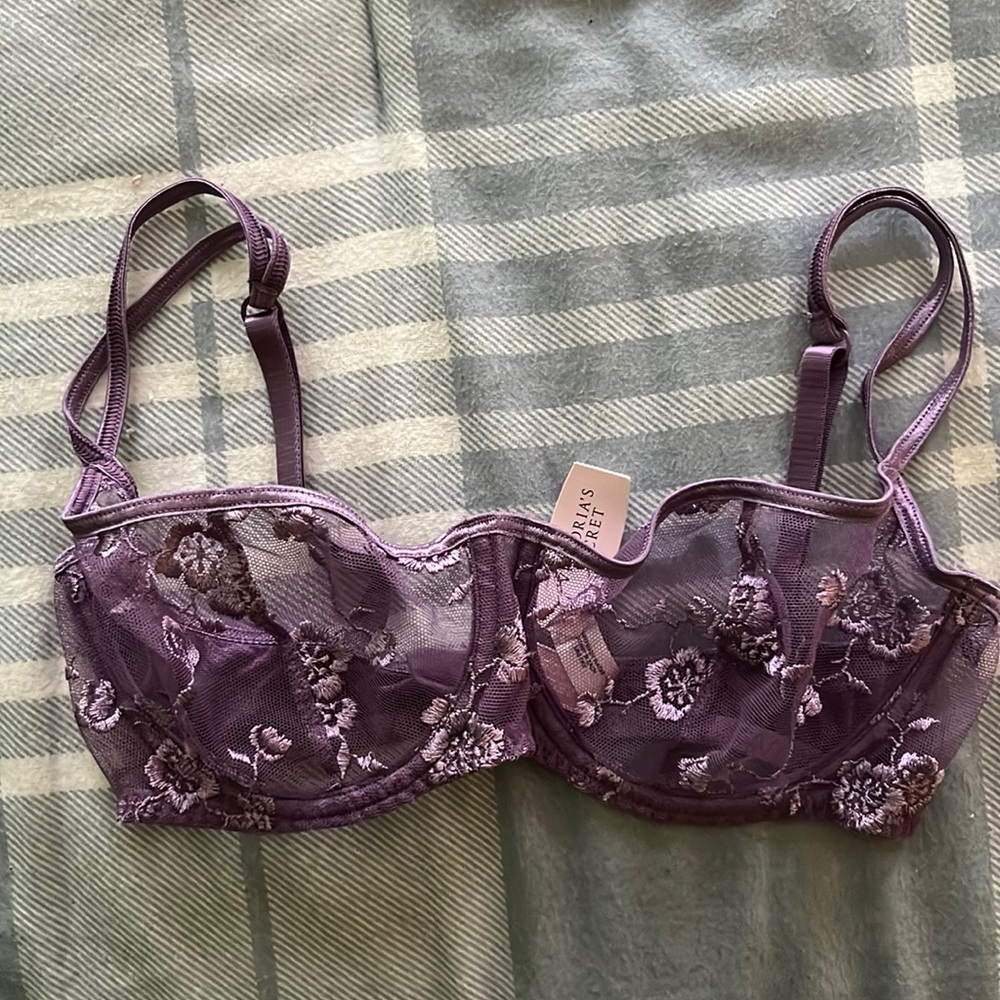 NWT Victoria’s Secret Bra